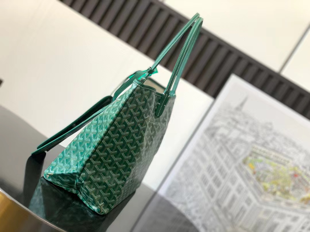 Goyard Saint Louis Green-PM size (28cmX15cmX34cm)