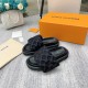 Louis Vuitton Slippers in Black 