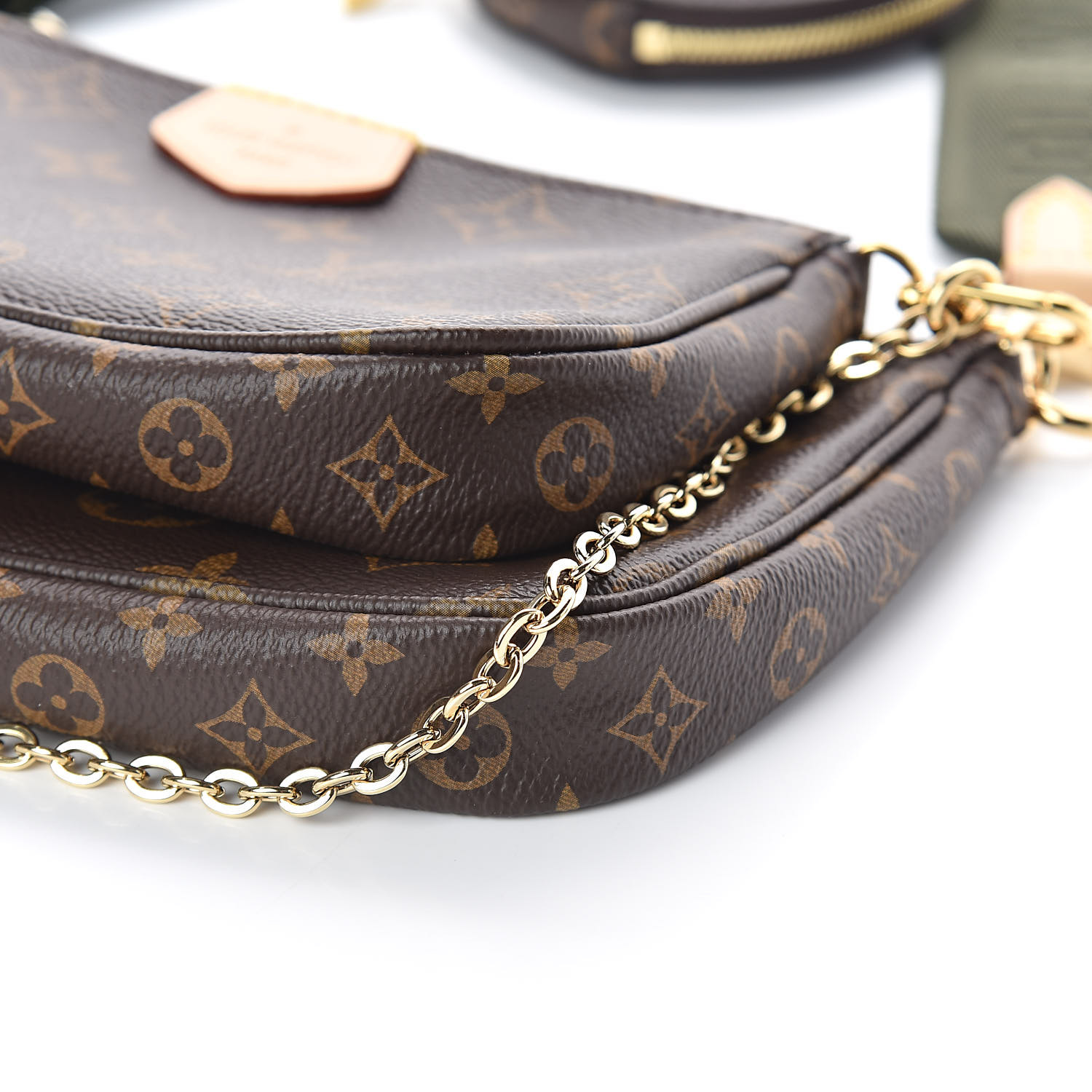 LOUIS VUITTON MULTI POCHETTE ACCESSOIRES - M44813 (24X13X4.5cm)