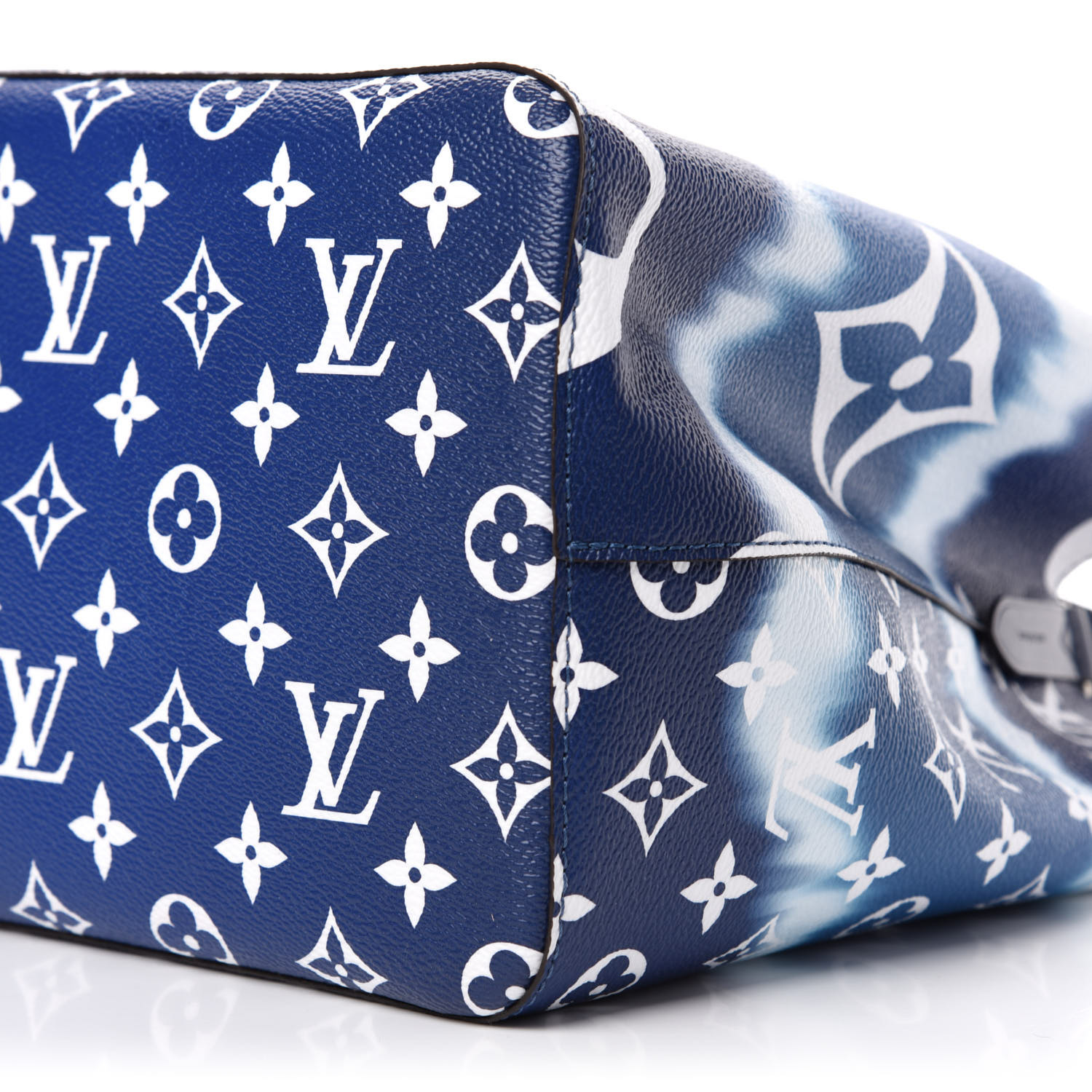 LOUIS VUITTON Monogram Escale Neonoe MM Blue